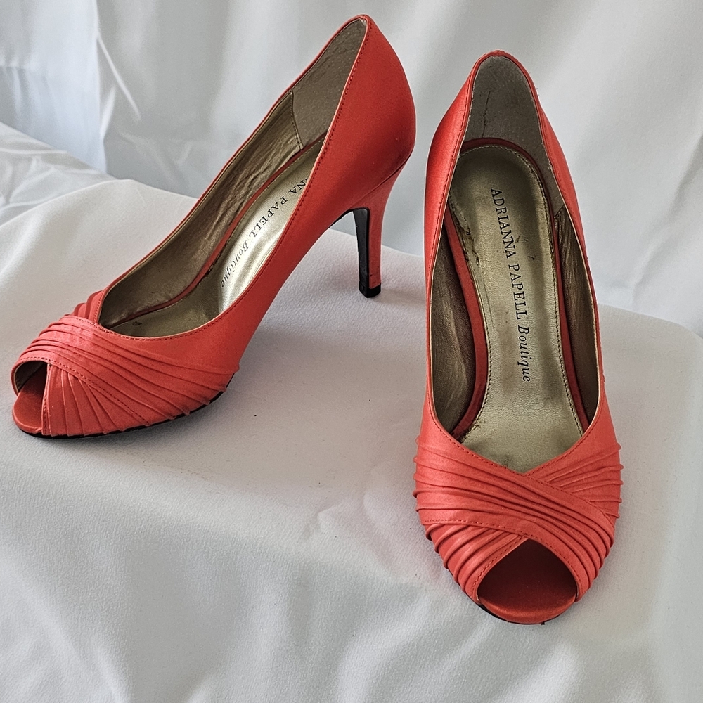 Adrianna Papell Women's Coral Peep Toe Heels